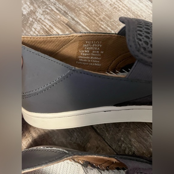 Olukai Pehuea Women's Size 8 W Gray Slip On Sneaker Shoes - Picture 3 of 7